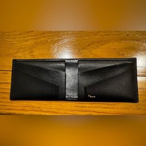 Bosca Hello-Touch Cowhide Bifold Wallet Black Leather. New Minimalist Vintage